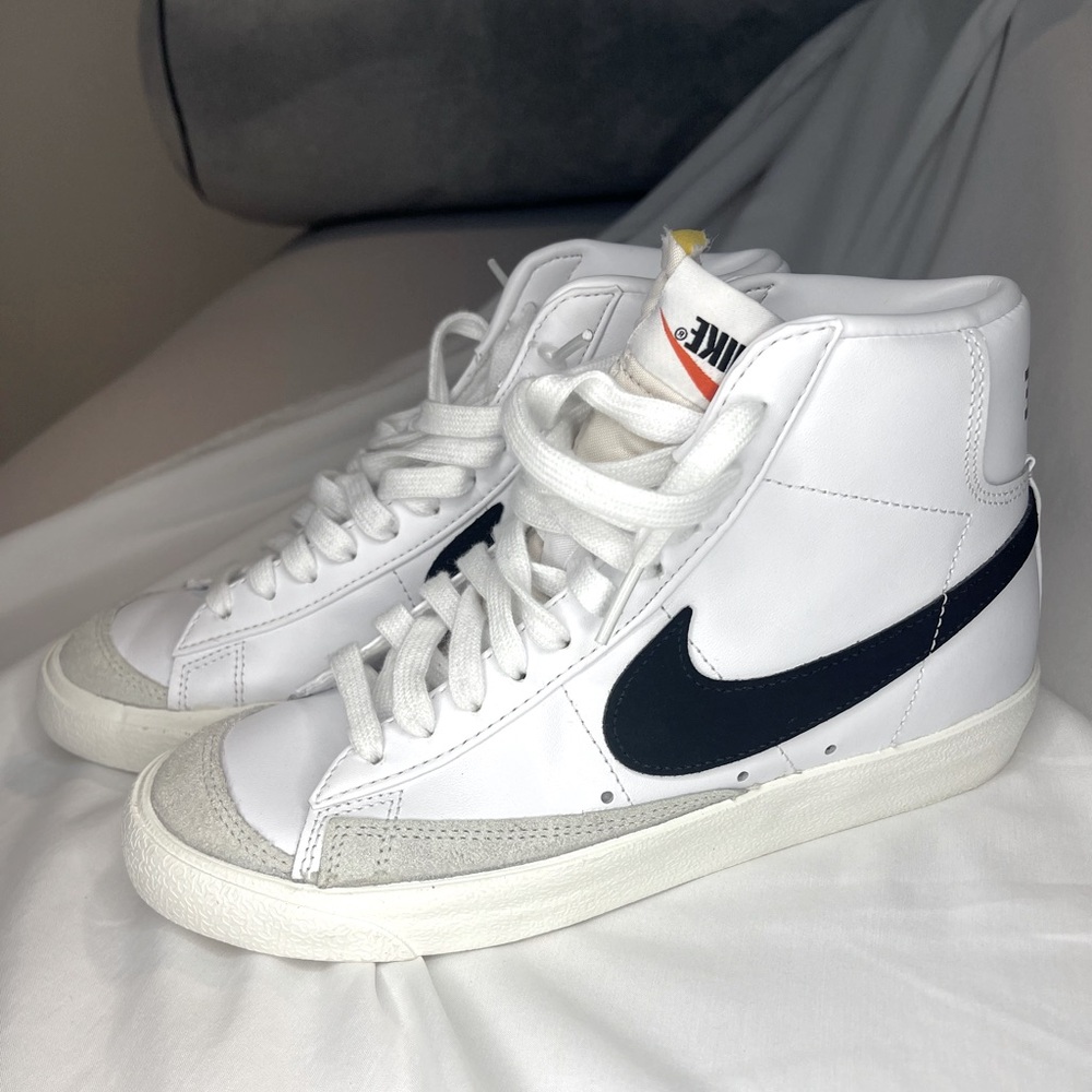 Nike Blazer Mid 77 Vintage leather black and white